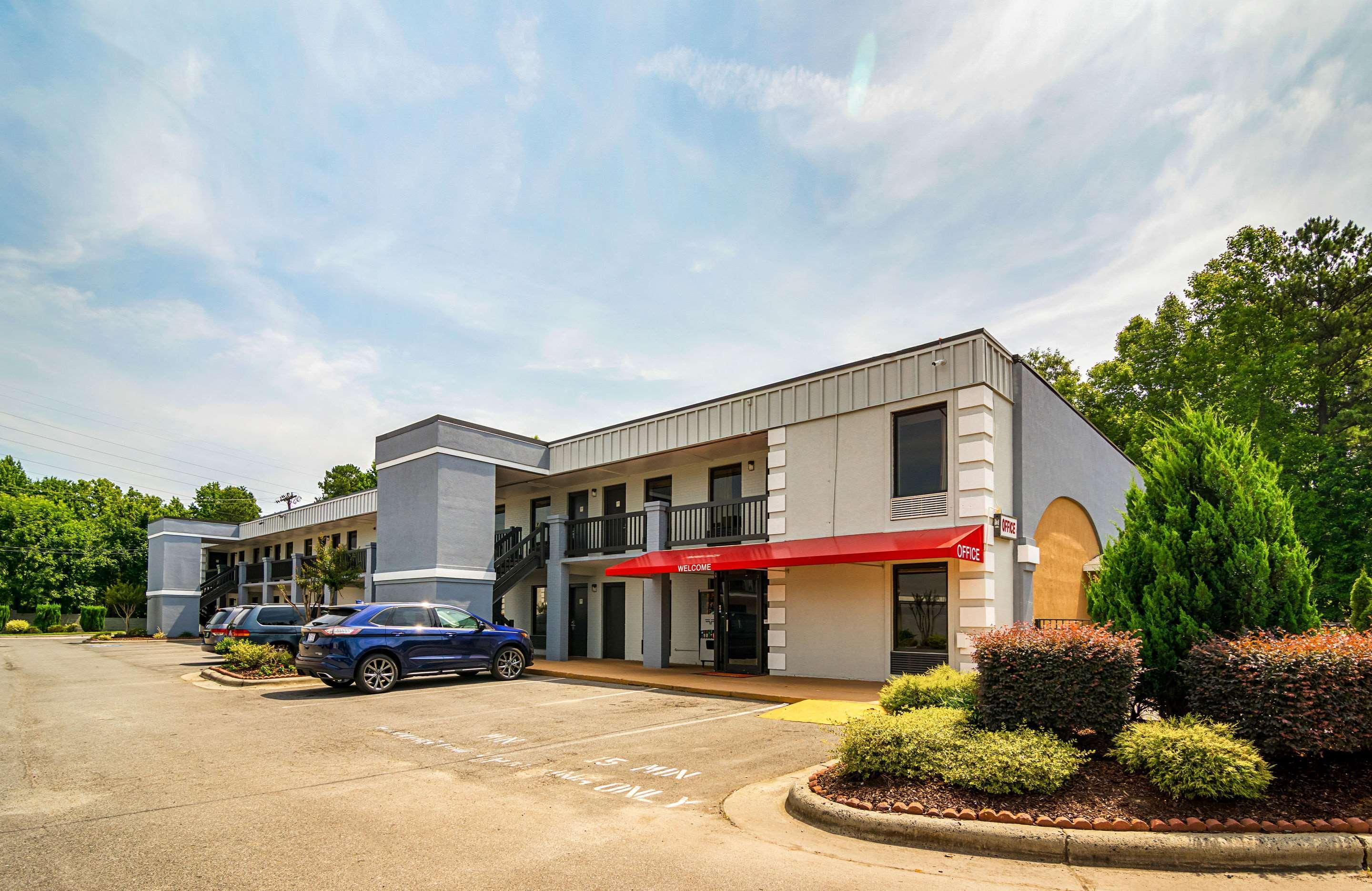 Econo Research Triangle Park Durham