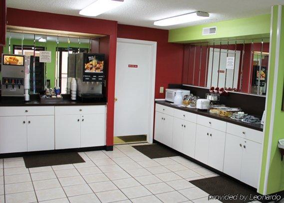 Lodge Econo Research Triangle Park