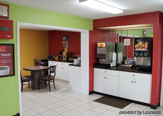 Lodge Econo Research Triangle Park Durham