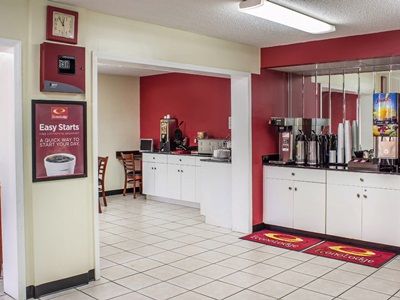 Econo Research Triangle Park Lodge *