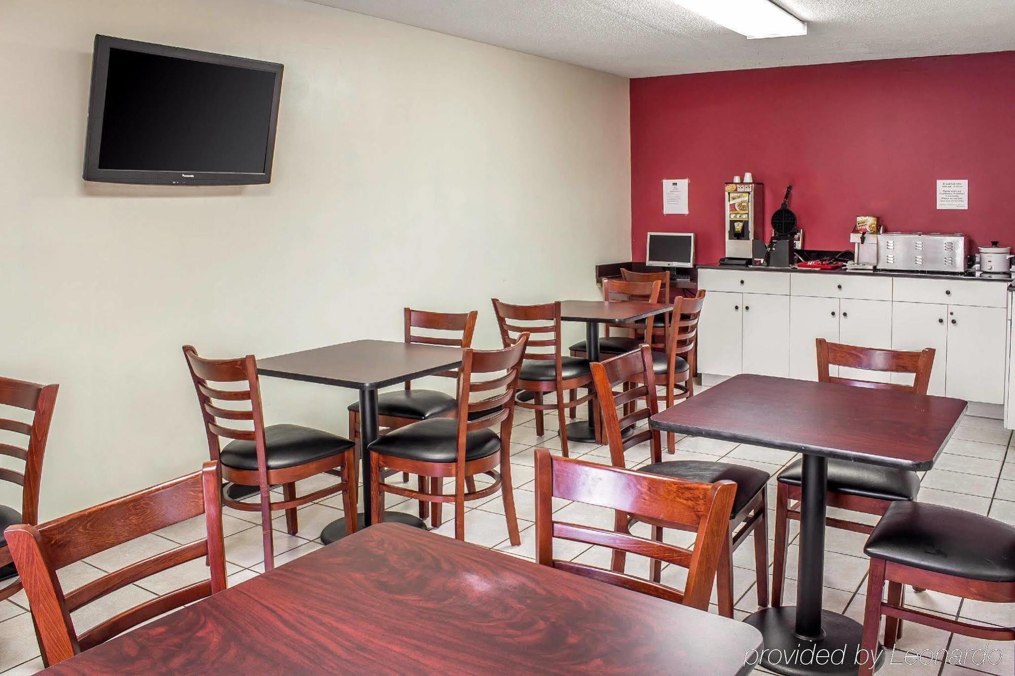 Lodge Econo Research Triangle Park *