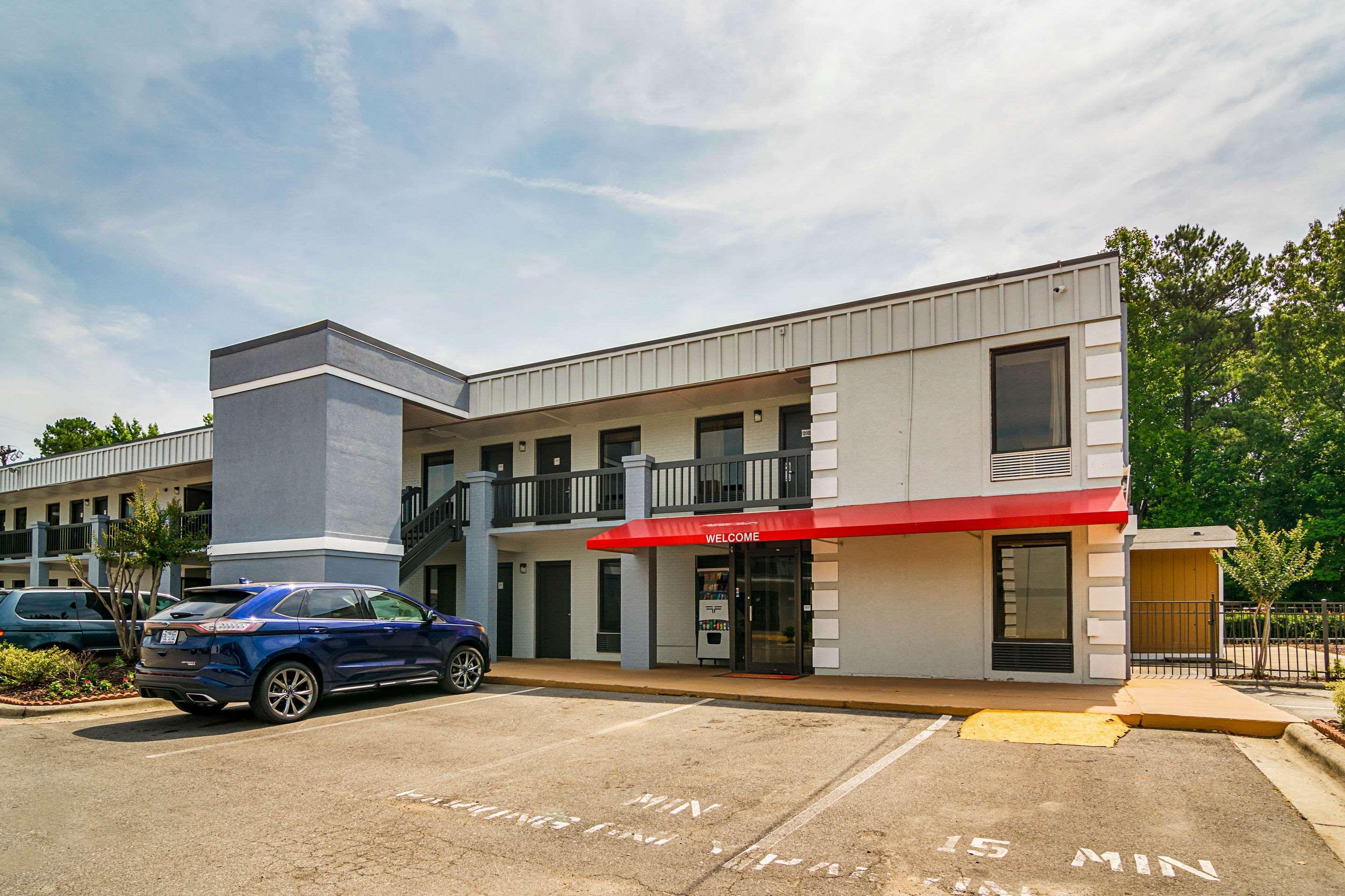 Econo Research Triangle Park Lodge *