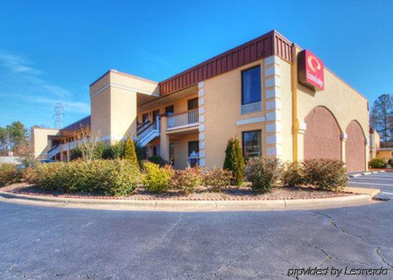 Econo Research Triangle Park