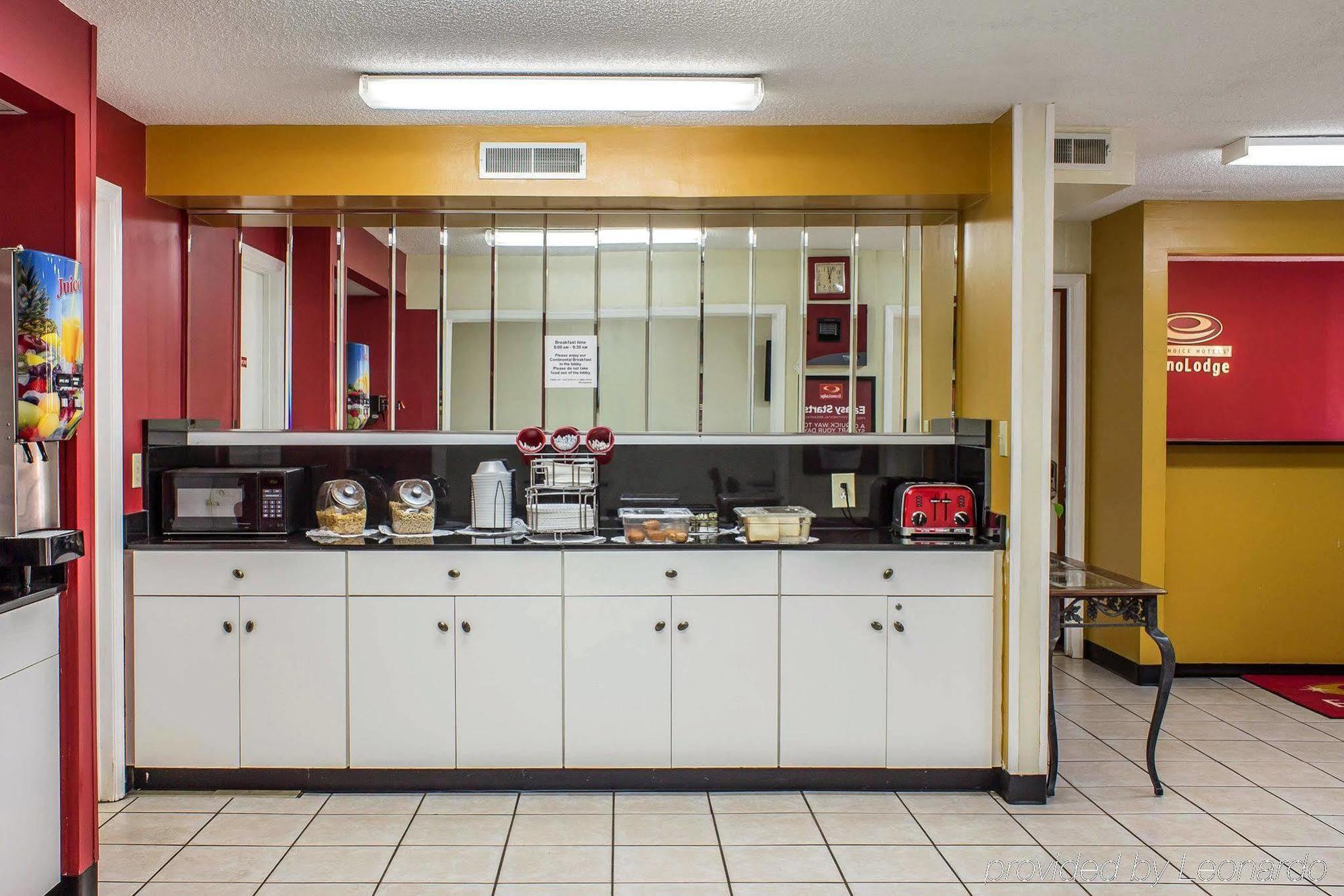 Econo Research Triangle Park Lodge *